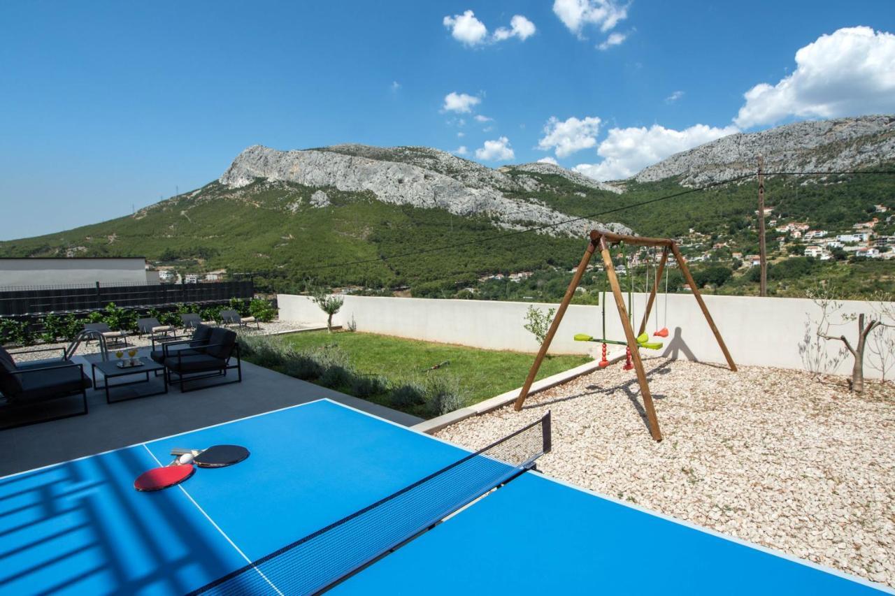 Villa Dorso With Heated Pool Klis Exterior photo
